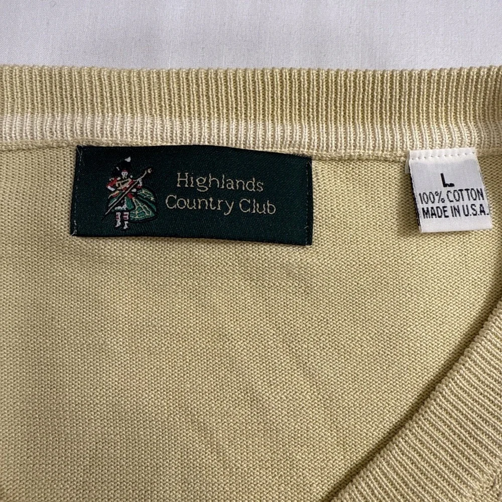 Golf Sweater MENS LARGE V-Neck PULLOVER YELLOW HIGHLANDS  VINTAGE